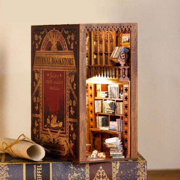 DIY Book Nook - The Bookstore – Nooktales